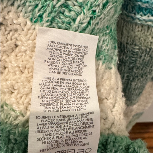 CAbi Mixed Stitch Sweater Size Medium - Picture 4 of 5